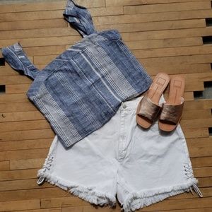 Vintage Carolina Colours White Shorts sz 11/12